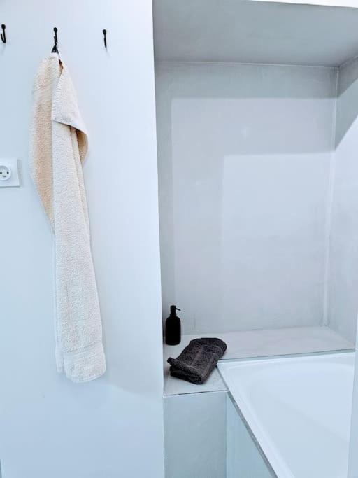 Oasis Parfumee 4 Couchages Au Coeur De Grasse Wifi Διαμέρισμα Εξωτερικό φωτογραφία
